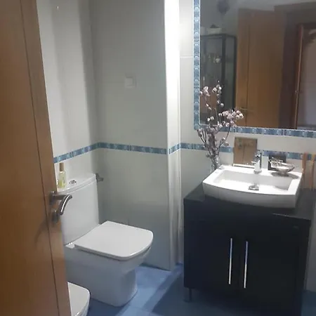 Cozy Bed-Room With Pool Sesimbra - Female * Sesimbra